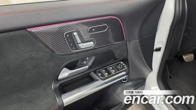 Mercedes-Benz GLA GLA45 AMG 4MATIC+, миниатюра 18