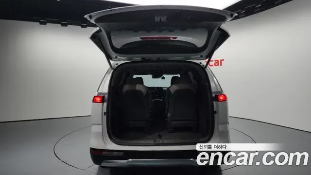Kia Carnival дизель 9 мест, миниатюра 13