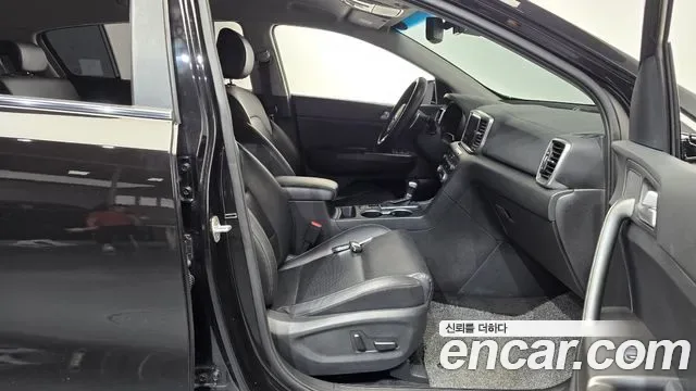 Kia Sportage дизель 2.0 2WD Prestige, миниатюра 13