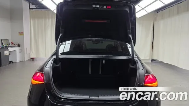 Mercedes-Benz E-Class E220d 4MATIC, миниатюра 25