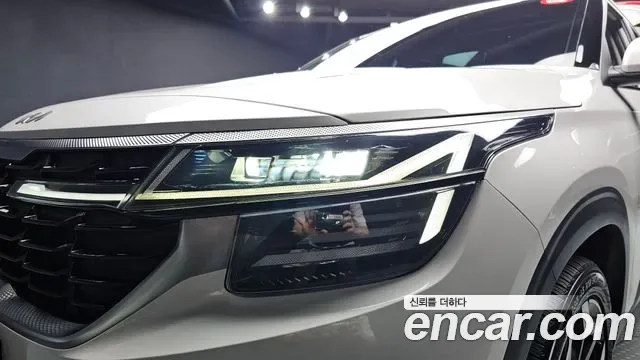 Kia Seltos бензин 1.6 Turbo 2WD Signature, миниатюра 16