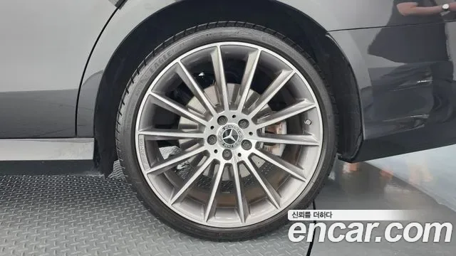 Mercedes-Benz E-Class E350 4MATIC AMG Line, миниатюра 16