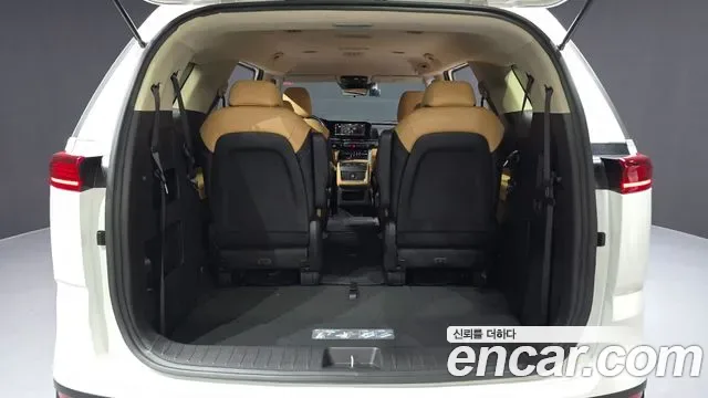 Kia Carnival дизель 9 мест Prestige, миниатюра 8