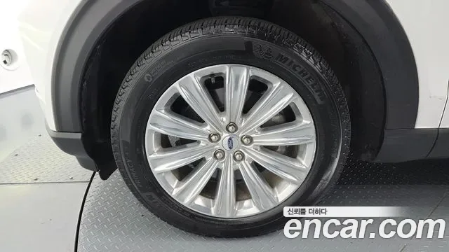 Ford Explorer 3.0 PHEV, миниатюра 11
