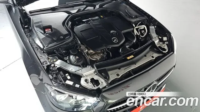 Mercedes-Benz E-Class E220d 4MATIC AMG Line, миниатюра 10