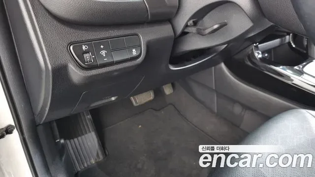 Kia Seltos бензин 2.0 2WD Prestige, миниатюра 5