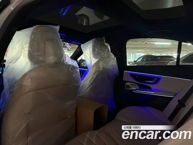 Mercedes-Benz E-Class E300 4MATIC AMG Line, миниатюра 5