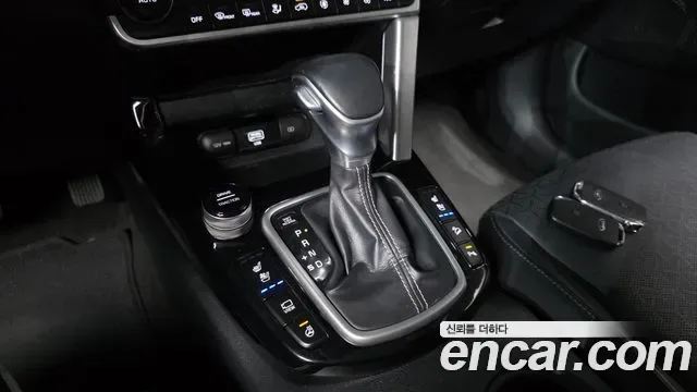 Kia Seltos бензин 1.6 Turbo 2WD, миниатюра 10