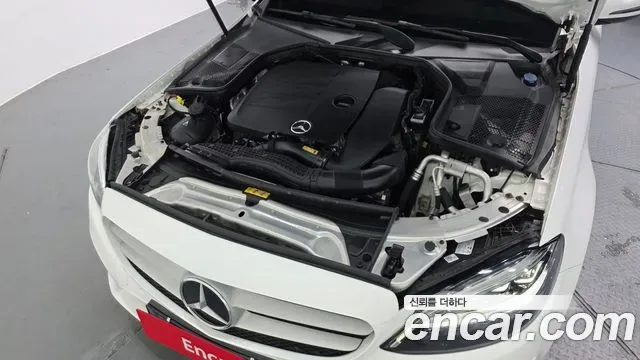 Mercedes-Benz C-Class C200, миниатюра 15