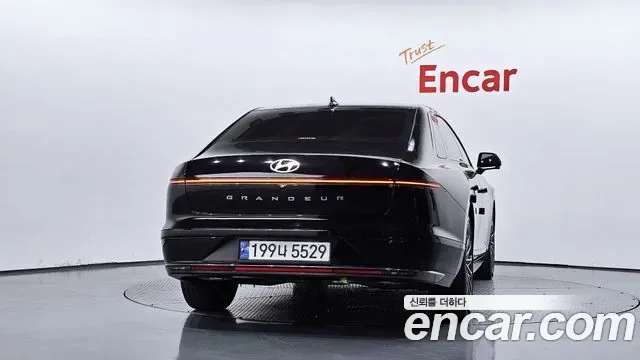 Hyundai Grandeur Calligraphy, миниатюра 10