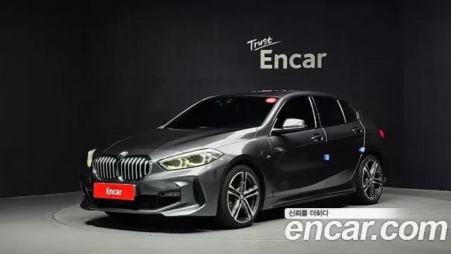BMW 1 (F40) 118d M