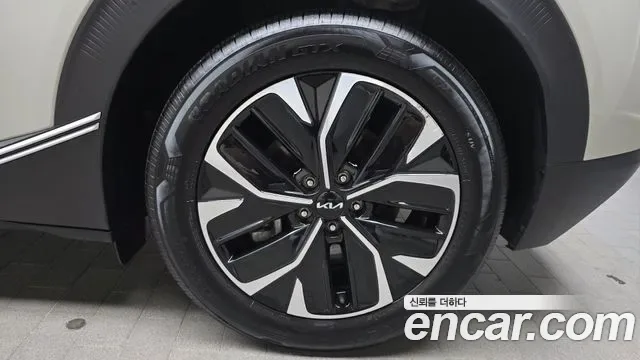 Kia EV6, миниатюра 22
