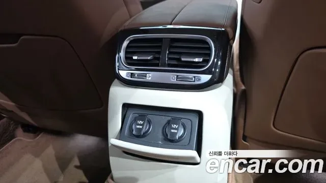 Genesis G90, миниатюра 12