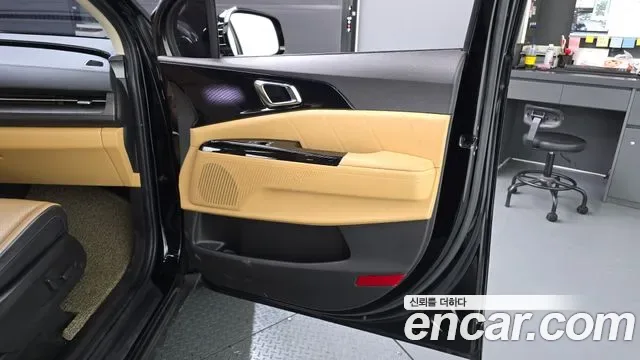 Kia Carnival бензин 7 мест Signature, миниатюра 15