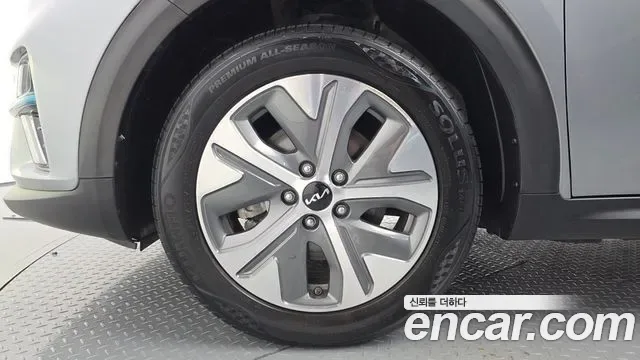 Kia Niro EV, миниатюра 11