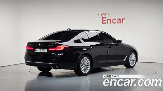 BMW 5 (G30) 523d xDrive, миниатюра 8