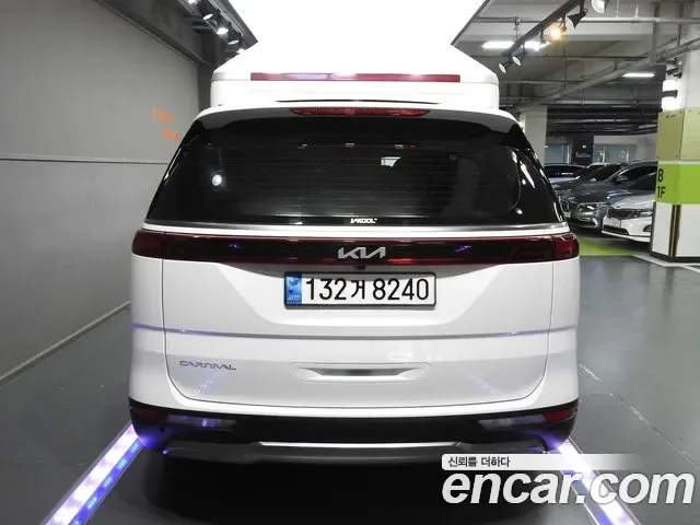 Kia Carnival бензин 7 мест, миниатюра 12