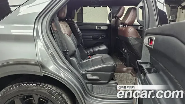 Ford Explorer 3.0 4WD, миниатюра 3