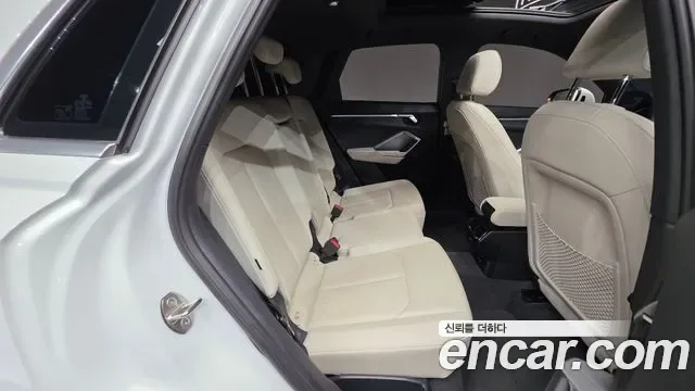 Audi Q3 35 TDI Premium, миниатюра 2