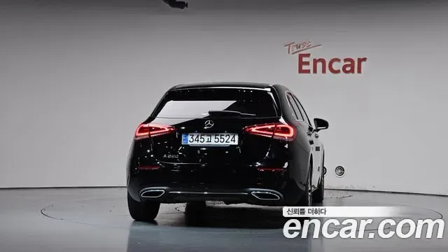 Mercedes-Benz A-Class A220, миниатюра 23