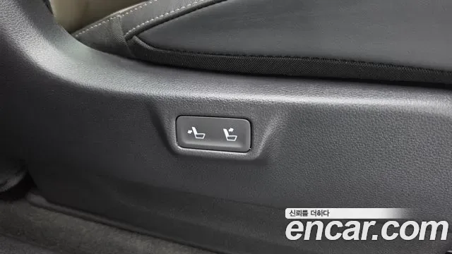 Kia Carnival дизель 9 мест Signature, миниатюра 3