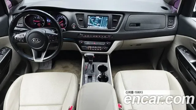 Kia Carnival 9 мест, миниатюра 29