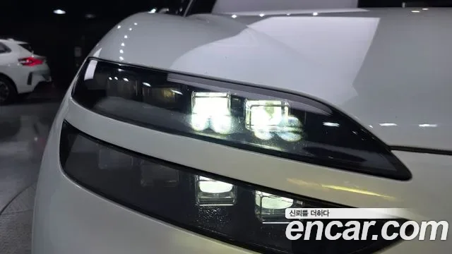 Genesis GV60 AWD ( ), миниатюра 3