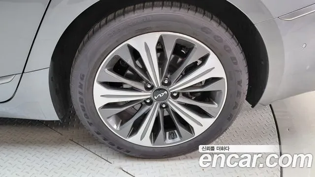 Kia K8 гибрид, миниатюра 5