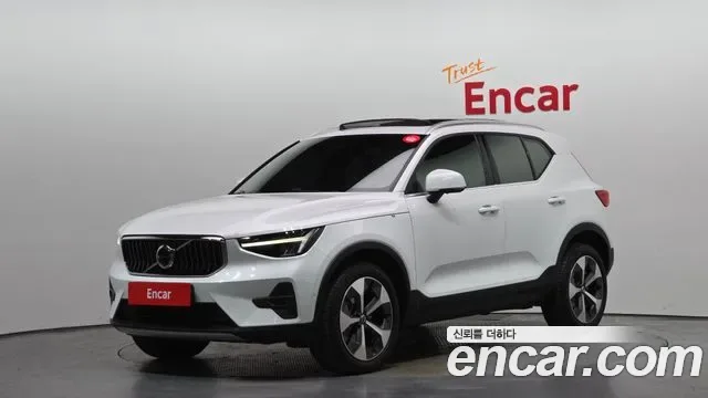Volvo XC40 B4, миниатюра 7