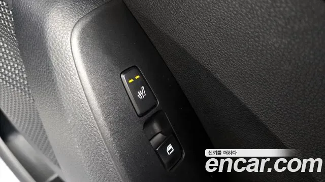 Kia Seltos бензин 1.6 Turbo 2WD Signature, миниатюра 7