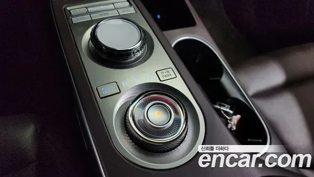 Genesis GV70 2.5T бензин AWD ( ), миниатюра 20