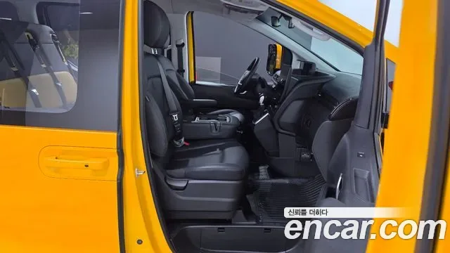 Hyundai Staria L3.5 15 мест, миниатюра 24