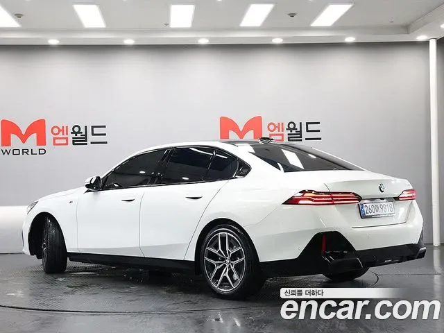 BMW 5 (G60) 520i M, миниатюра 9