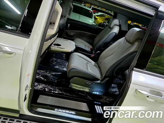 Kia Carnival HEV 9 мест, миниатюра 5