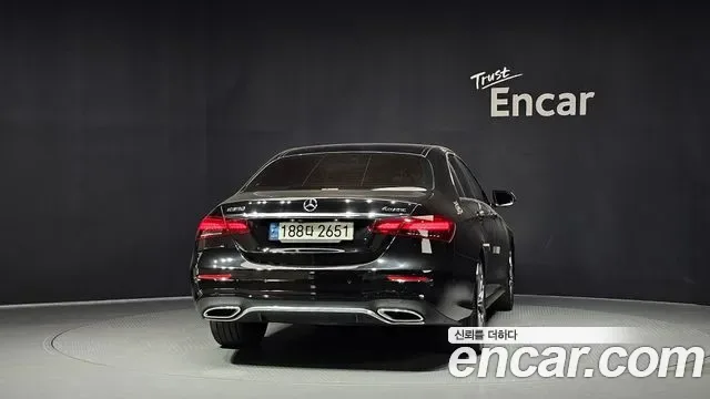 Mercedes-Benz E-Class E220d 4MATIC AMG Line, миниатюра 21