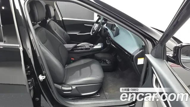 Kia EV6, миниатюра 17