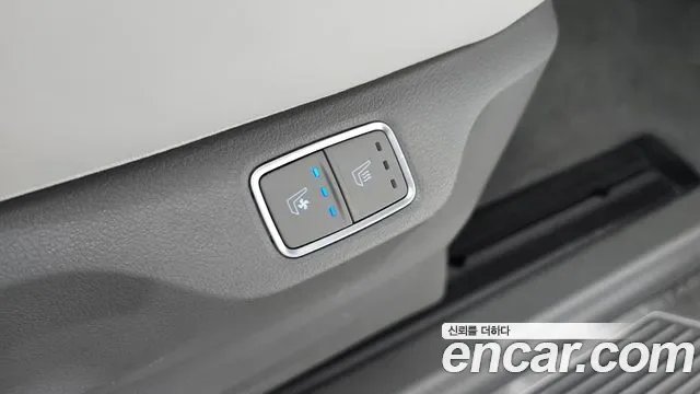 Hyundai Staria 4WD Lounge 9 мест, миниатюра 25