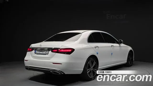 Mercedes-Benz E-Class E250, миниатюра 27