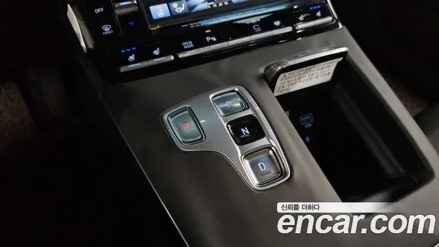 Hyundai Grandeur 2.5 Calligraphy, миниатюра 3