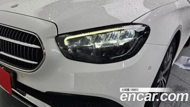 Mercedes-Benz E-Class E250, миниатюра 14