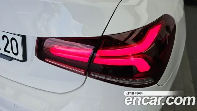 Mercedes-Benz A-Class A200d, миниатюра 24