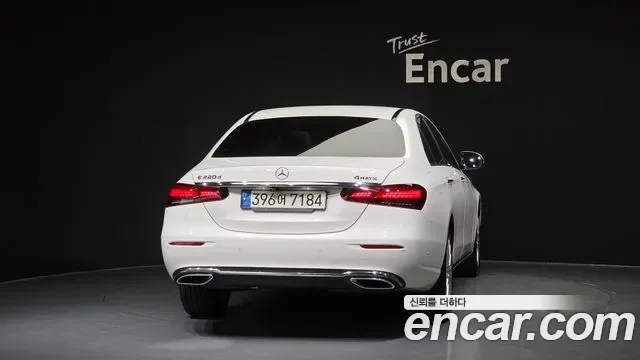 Mercedes-Benz E-Class E220d 4MATIC, миниатюра 7