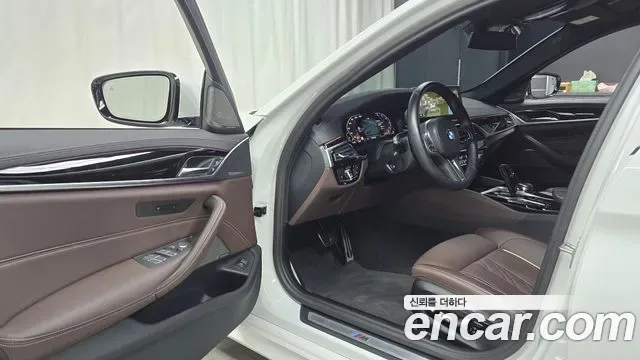 BMW 5 (G30) 530i M, миниатюра 13