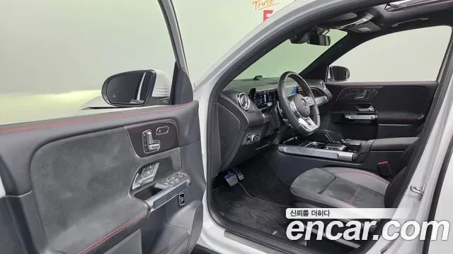 Mercedes-Benz GLB AMG GLB35 4MATIC, миниатюра 25