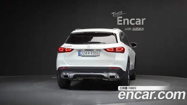Mercedes-Benz GLA GLA220, миниатюра 9