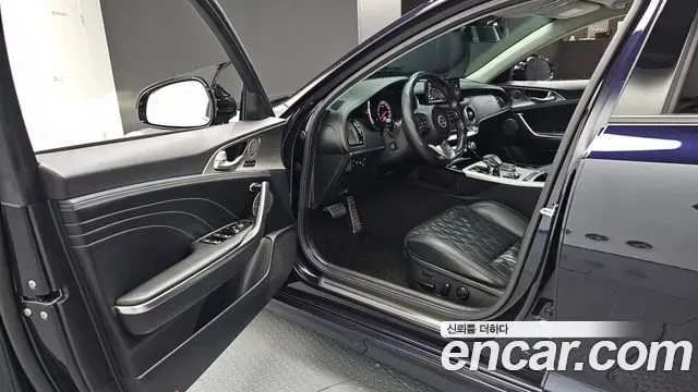 Kia Stinger, миниатюра 23