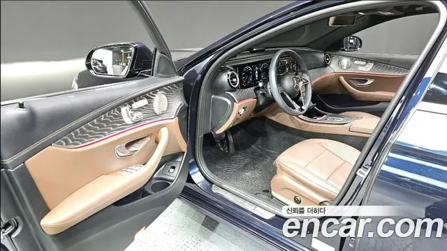 Mercedes-Benz E-Class E350 4MATIC, миниатюра 20