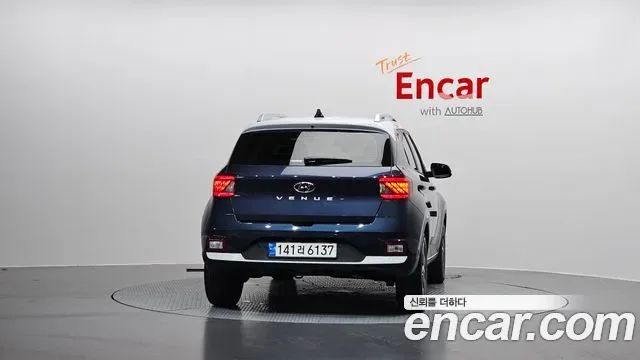 Hyundai Venue, миниатюра 3