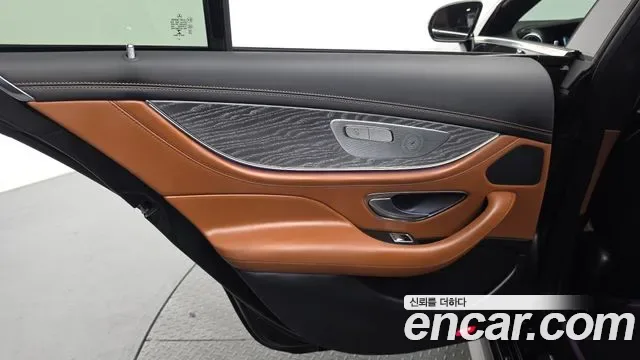 Mercedes-Benz AMG GT 4 43 4MATIC+, миниатюра 4