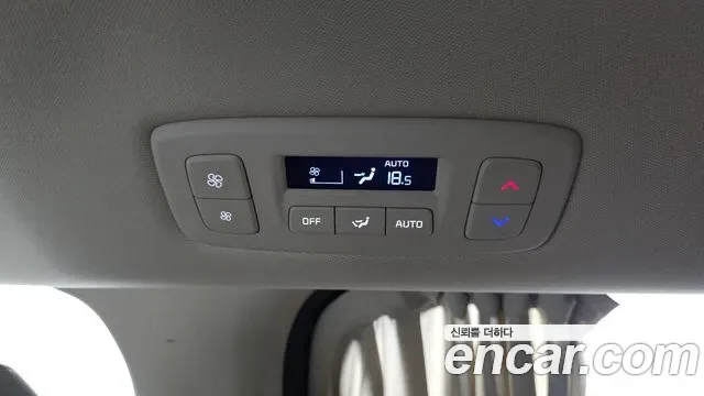 Kia Carnival дизель 7 мест Signature, миниатюра 5